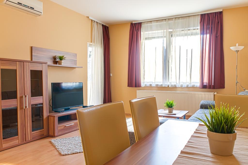 Dnd, Kun Apartments, Keleti Railway Station 3* Budapeszt